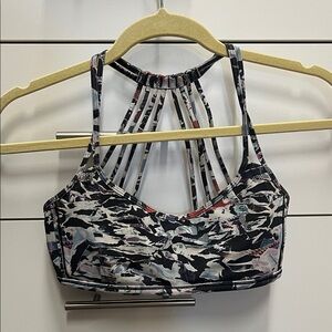Lululemon strappy sports bra